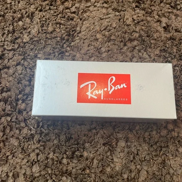 Ray bans sunglasses - Picture 3 of 5